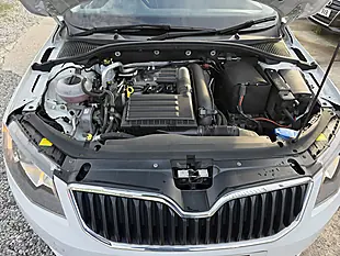 Used 2016 Skoda Octavia Se White - Interior and Exterior details 17