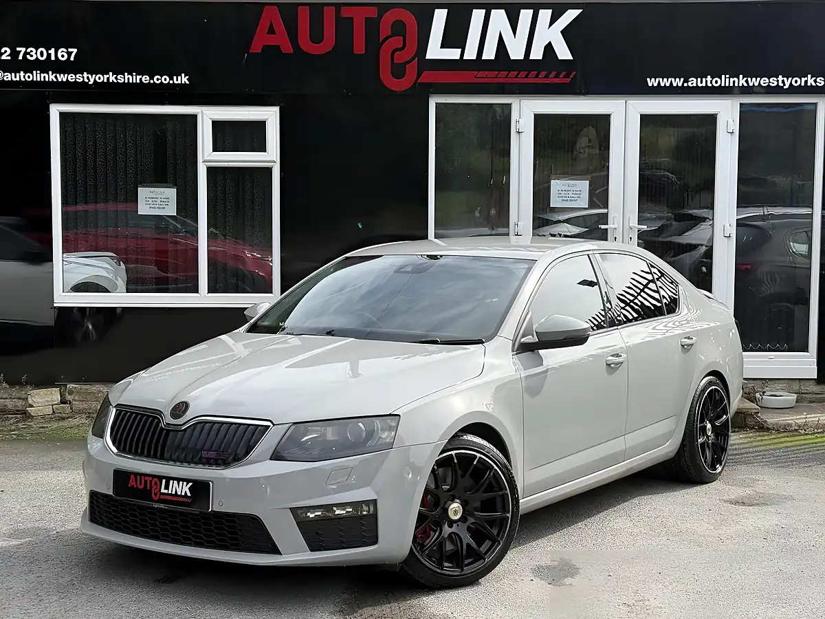 Used 2016 Skoda Octavia VRS Grey - Front View