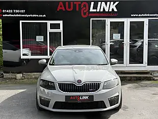 Used 2016 Skoda Octavia VRS Grey - Interior and Exterior details 5