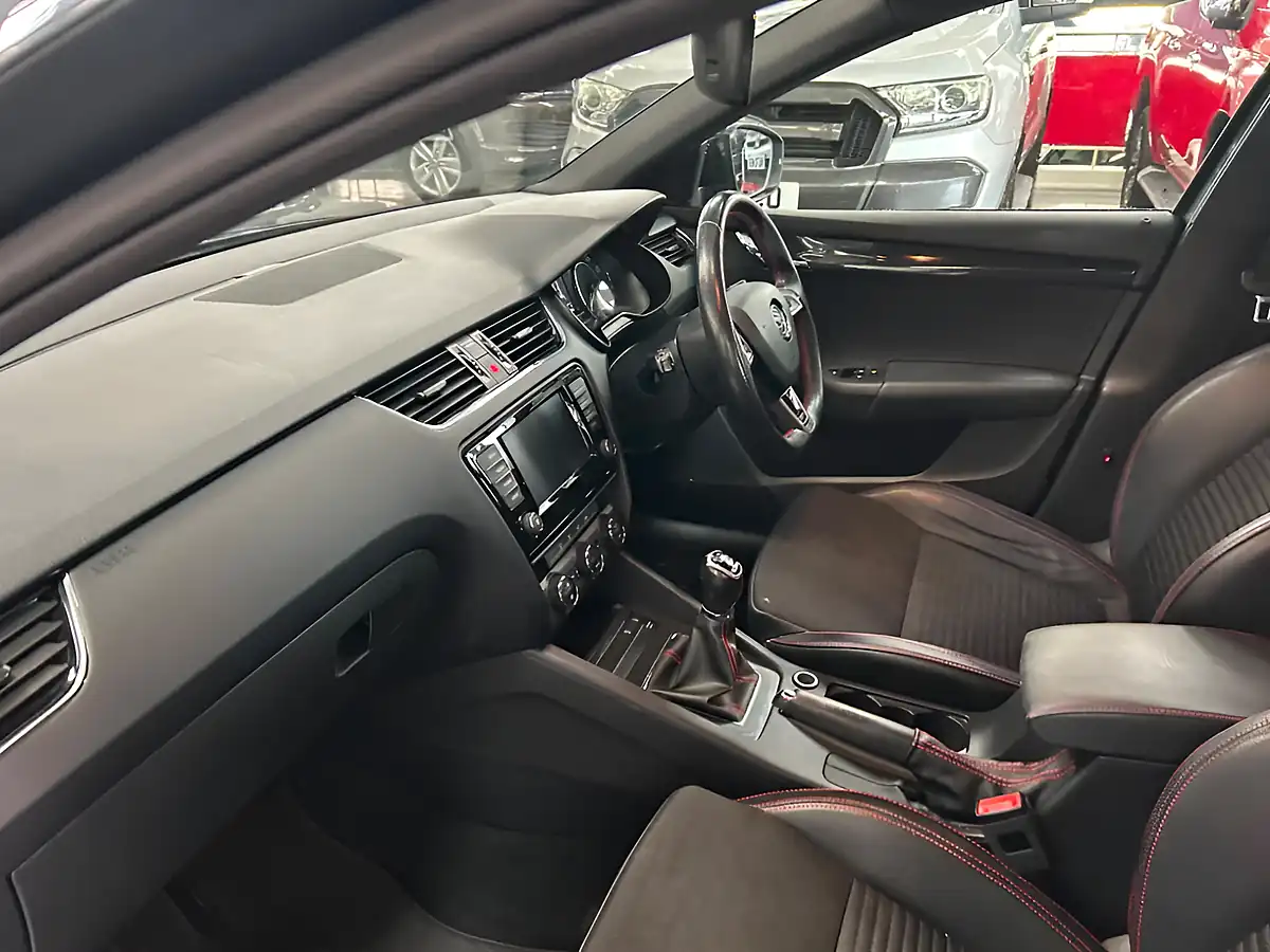 Used 2016 Skoda Octavia VRS Grey - Interior and Exterior details 14