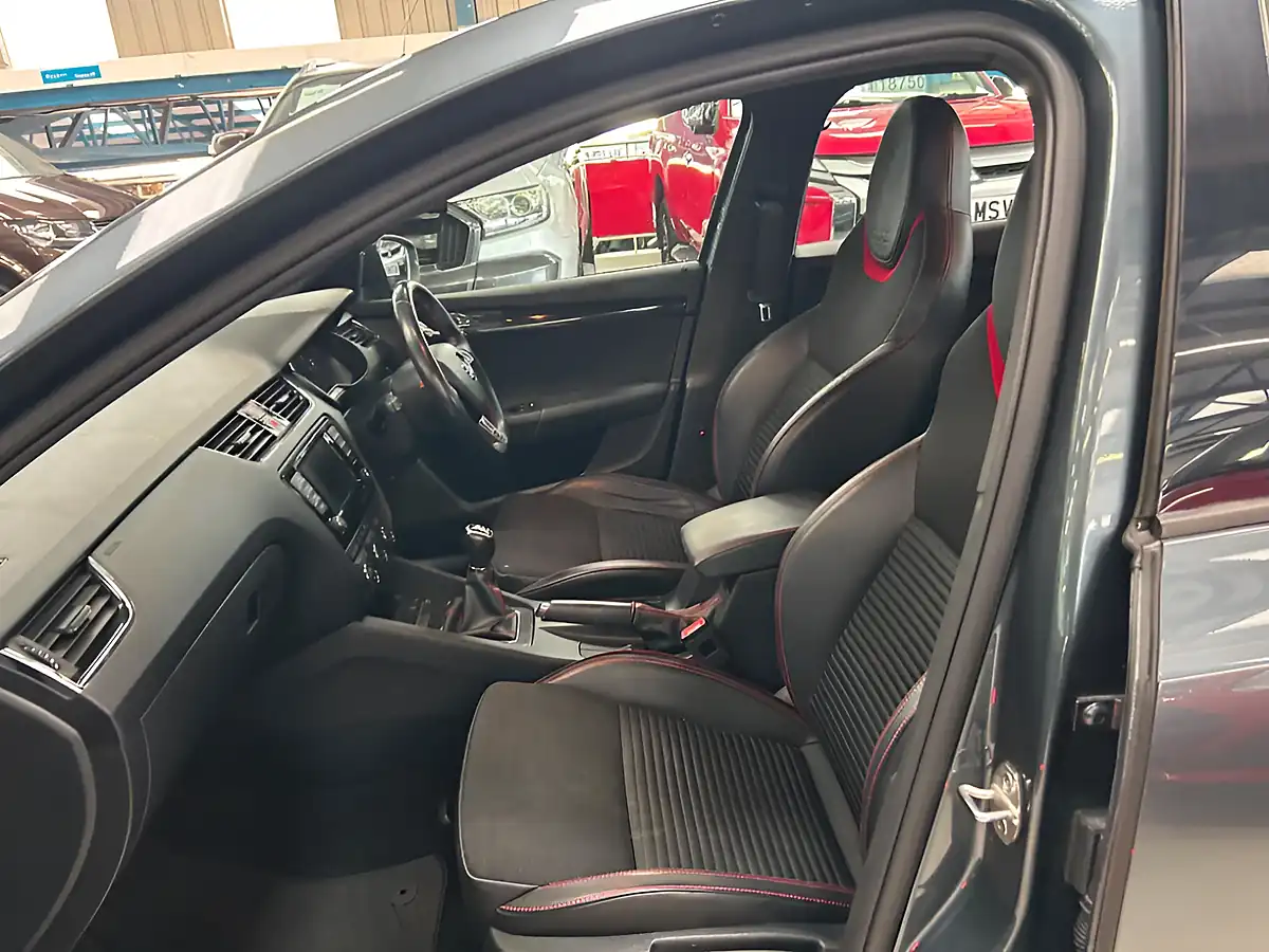 Used 2016 Skoda Octavia VRS Grey - Interior and Exterior details 19