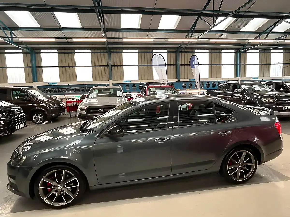 Used 2016 Skoda Octavia VRS Grey - Interior and Exterior details 20