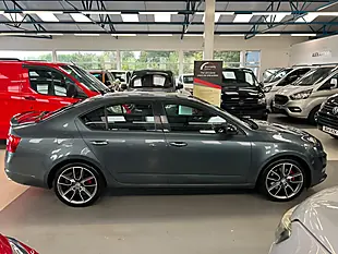 Used 2016 Skoda Octavia VRS Grey - Interior and Exterior details 3