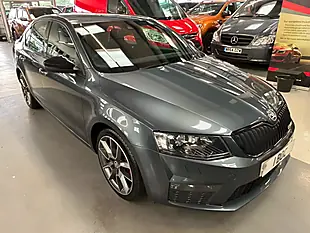Used 2016 Skoda Octavia VRS Grey - Interior and Exterior details 5