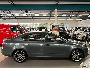 Used 2016 Skoda Octavia VRS Grey - Interior and Exterior details 7