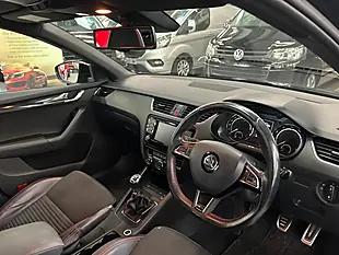 Used 2016 Skoda Octavia VRS Grey - Interior and Exterior details 9