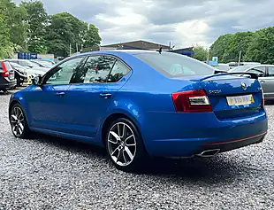 Used 2016 Skoda Octavia VRS Race Blue - Interior and Exterior details 5