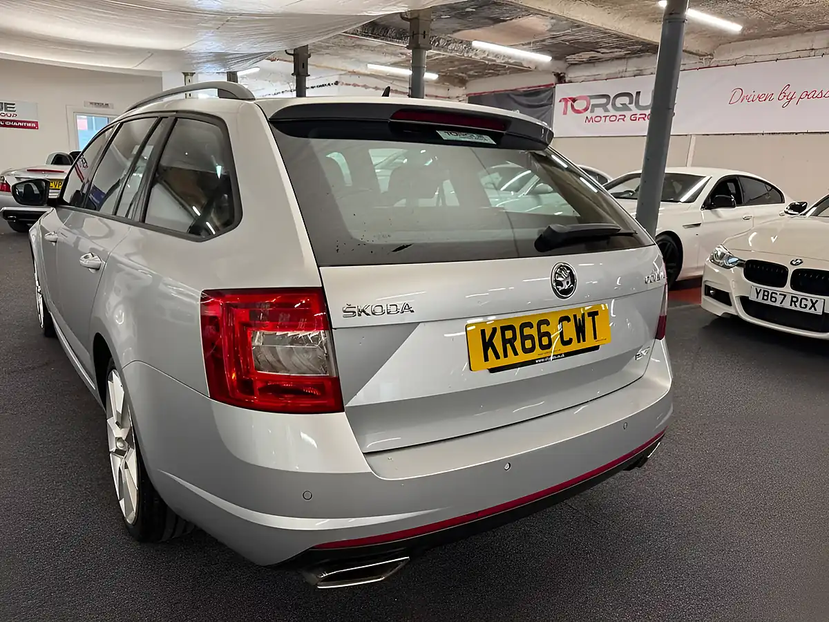 Used 2016 Skoda Octavia VRS Silver - Interior and Exterior details 11