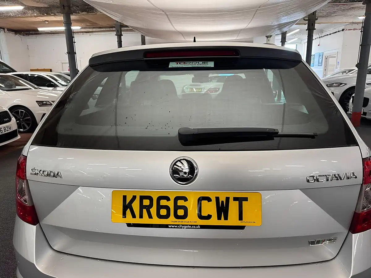 Used 2016 Skoda Octavia VRS Silver - Interior and Exterior details 14
