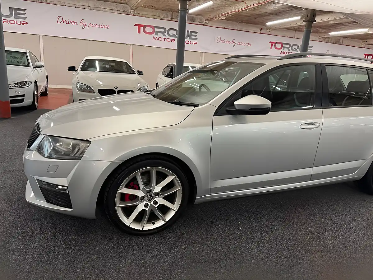 Used 2016 Skoda Octavia VRS Silver - Interior and Exterior details 2