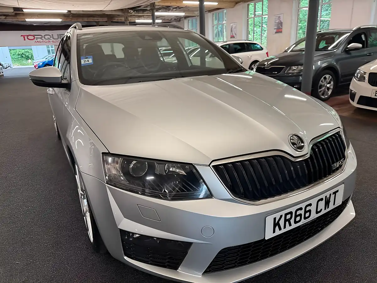 Used 2016 Skoda Octavia VRS Silver - Interior and Exterior details 20