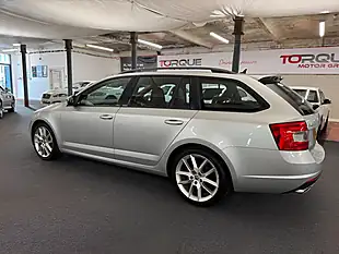 Used 2016 Skoda Octavia VRS Silver - Interior and Exterior details 5