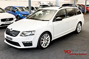 Used 2016 Skoda Octavia VRS White - Interior and Exterior details 14