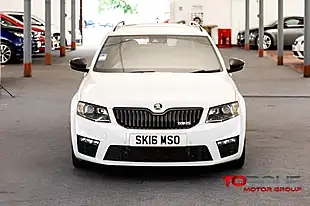 Used 2016 Skoda Octavia VRS White - Interior and Exterior details 3