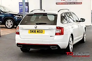 Used 2016 Skoda Octavia VRS White - Interior and Exterior details 8