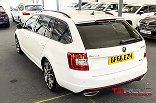 Used 2016 Skoda Octavia VRS White - Interior and Exterior details 11