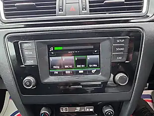 Used 2016 Skoda Rapid Se L White - Interior and Exterior details 14
