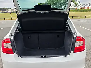 Used 2016 Skoda Rapid Se L White - Interior and Exterior details 17