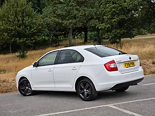 Used 2016 Skoda Rapid Se L White - Interior and Exterior details 5