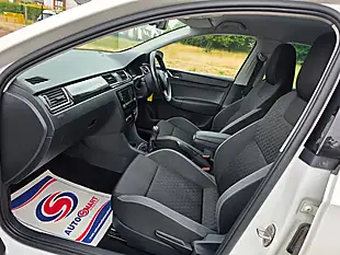Used 2016 Skoda Rapid Se L White - Interior and Exterior details 9