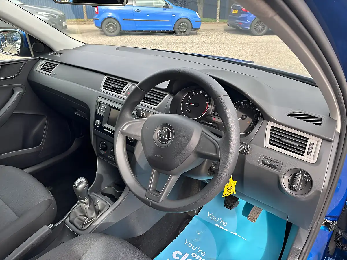Used 2016 Skoda Rapid Spaceback S Blue - Interior and Exterior details 2