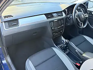 Used 2016 Skoda Rapid Spaceback Se Tech Blue - Interior and Exterior details 16