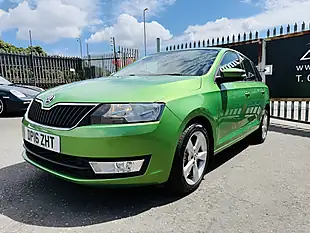 Used 2016 Skoda Rapid Spaceback Se Tech Green - Interior and Exterior details 4