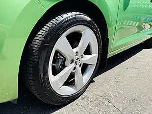 Used 2016 Skoda Rapid Spaceback Se Tech Green - Interior and Exterior details 7