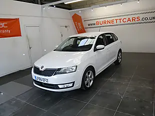 Used 2016 Skoda Rapid Spaceback Se Tech White - Interior and Exterior details 5