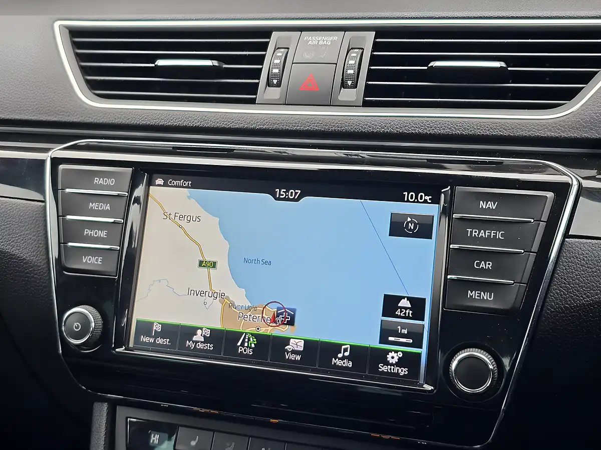 Used 2016 Skoda Superb Laurin & Klement Black - Interior and Exterior details 12