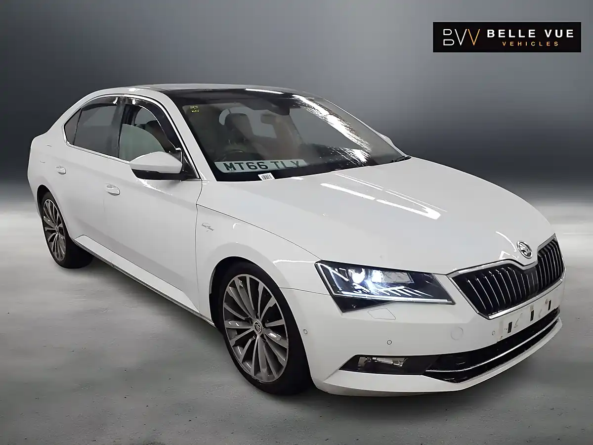 Used 2016 Skoda Superb Laurin & Klement Moon White - Interior and Exterior details 2