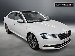Used 2016 Skoda Superb Laurin & Klement Moon White - Interior and Exterior details 5