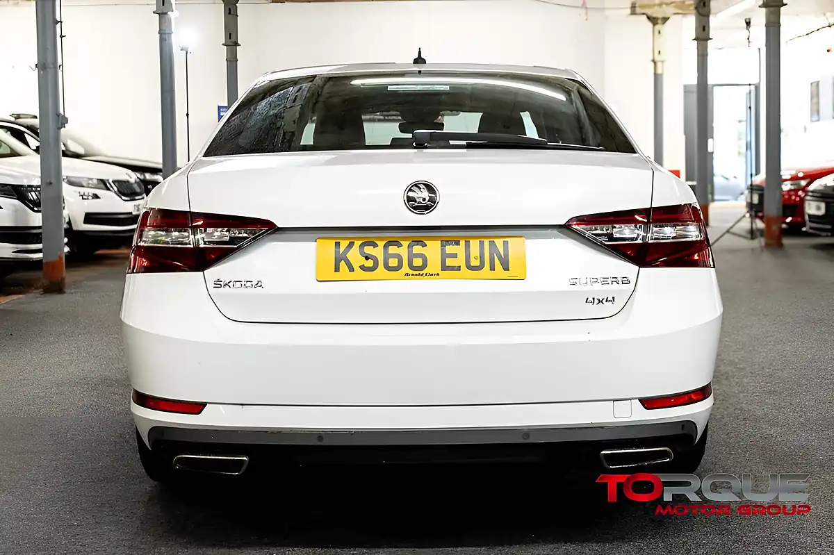 Used 2016 Skoda Superb Laurin & Klement White - Interior and Exterior details 12