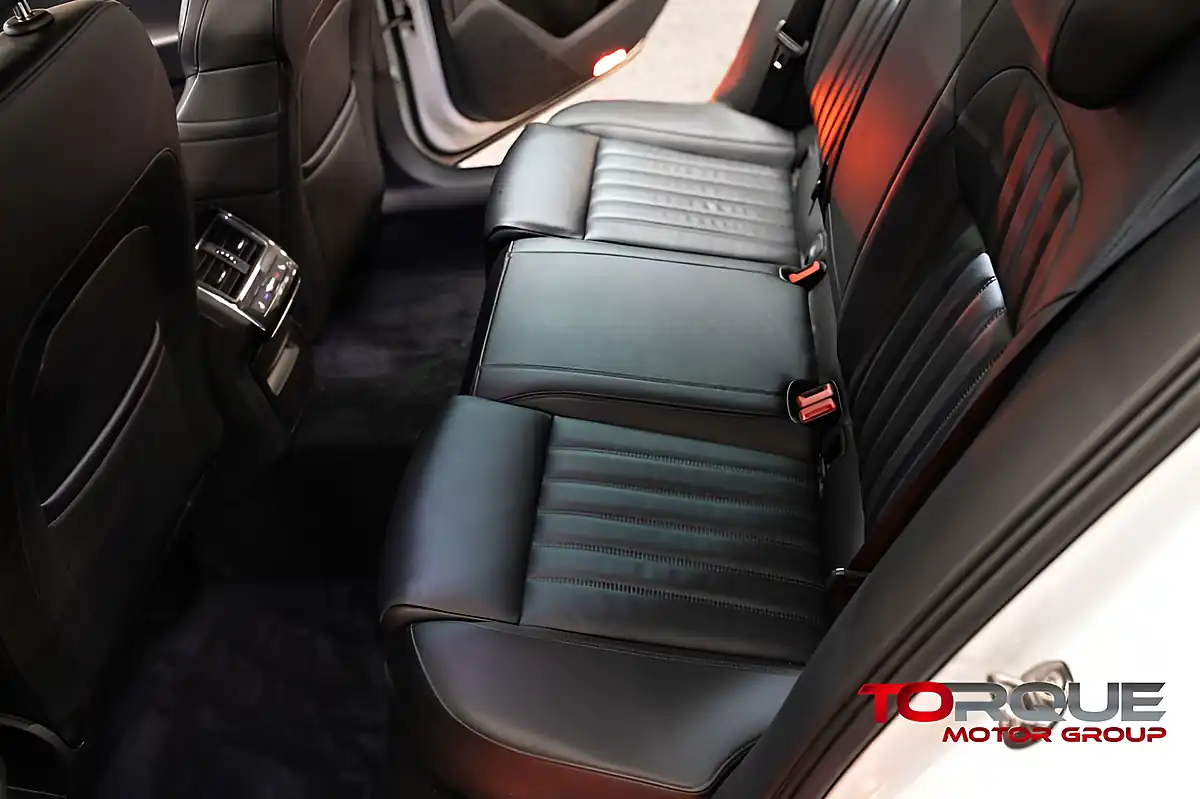 Used 2016 Skoda Superb Laurin & Klement White - Interior and Exterior details 17
