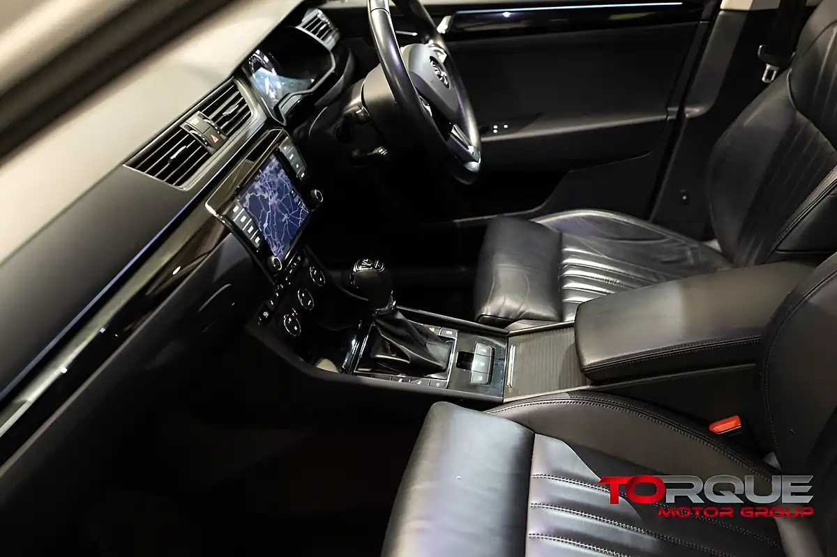 Used 2016 Skoda Superb Laurin & Klement White - Interior and Exterior details 19