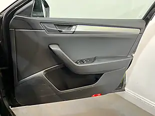 Used 2016 Skoda Superb Se L Executive Black - Interior and Exterior details 11