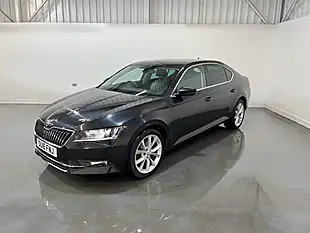 Used 2016 Skoda Superb Se L Executive Black - Interior and Exterior details 3