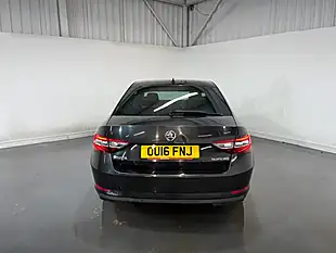Used 2016 Skoda Superb Se L Executive Black - Interior and Exterior details 5