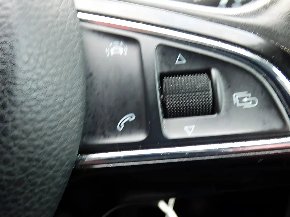 Used 2016 Skoda Superb Se L Executive Brown - Interior and Exterior details 15