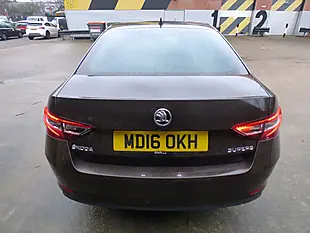 Used 2016 Skoda Superb Se L Executive Brown - Interior and Exterior details 4