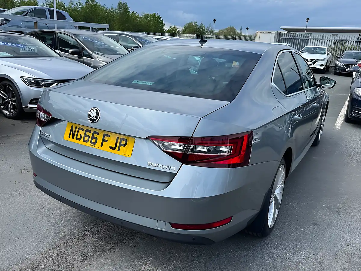Used 2016 Skoda Superb Se L Executive Edition Grey - Interior and Exterior details 14