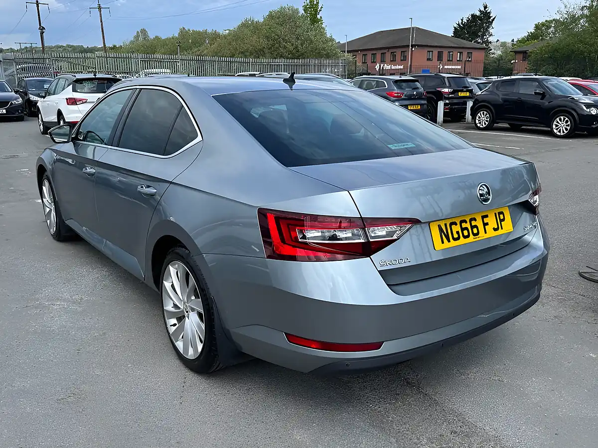 Used 2016 Skoda Superb Se L Executive Edition Grey - Interior and Exterior details 4