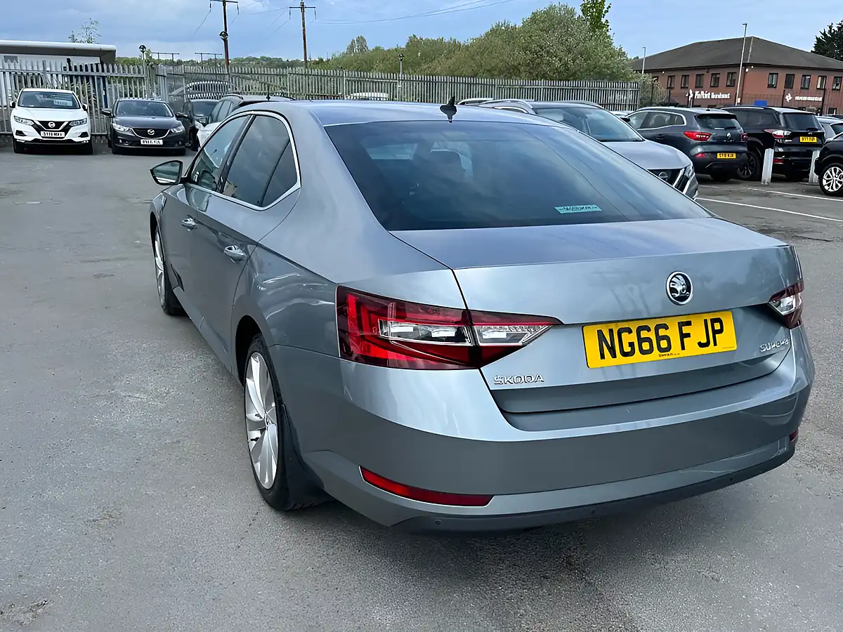 Used 2016 Skoda Superb Se L Executive Edition Grey - Interior and Exterior details 6