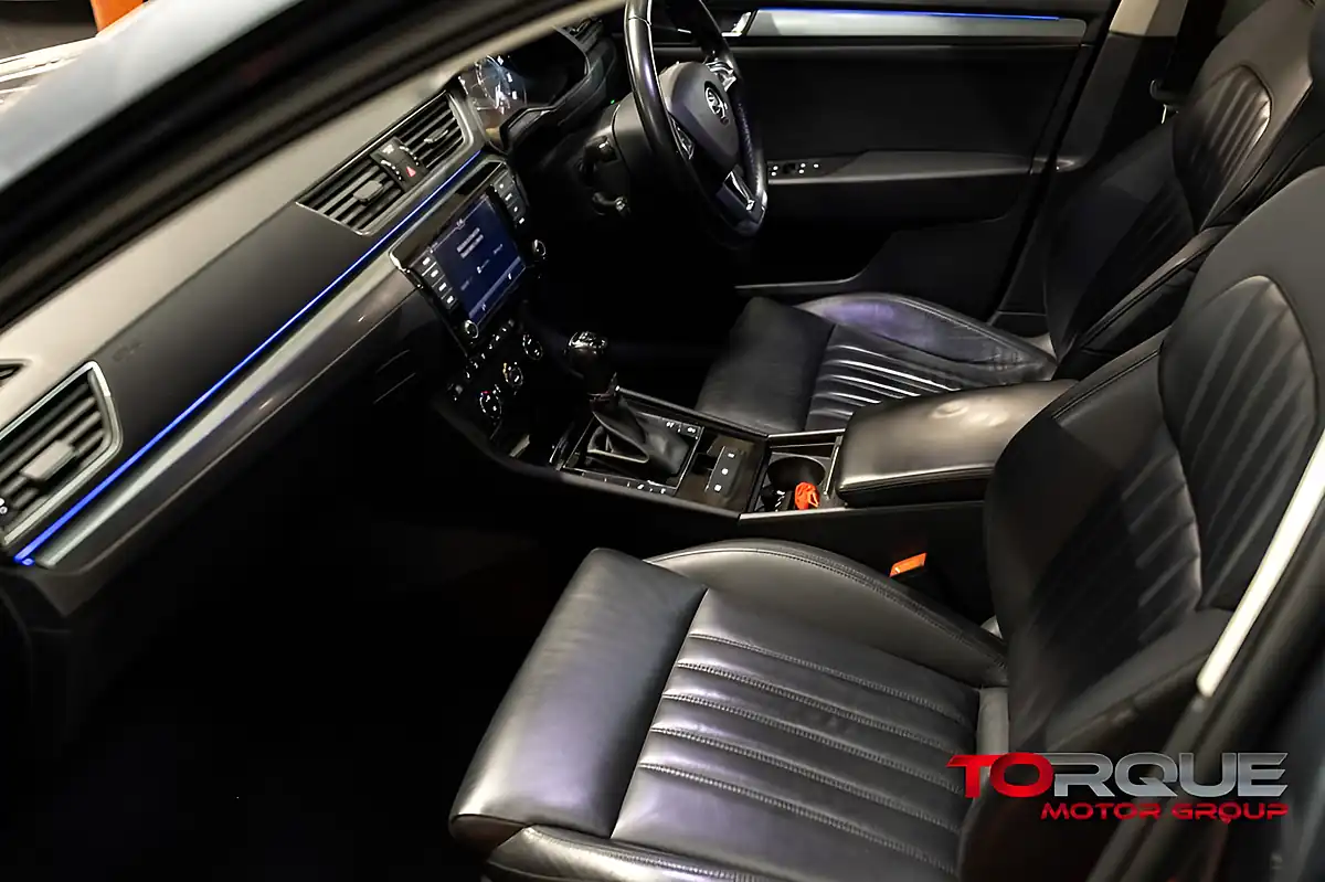Used 2016 Skoda Superb Se L Executive Grey - Interior and Exterior details 10