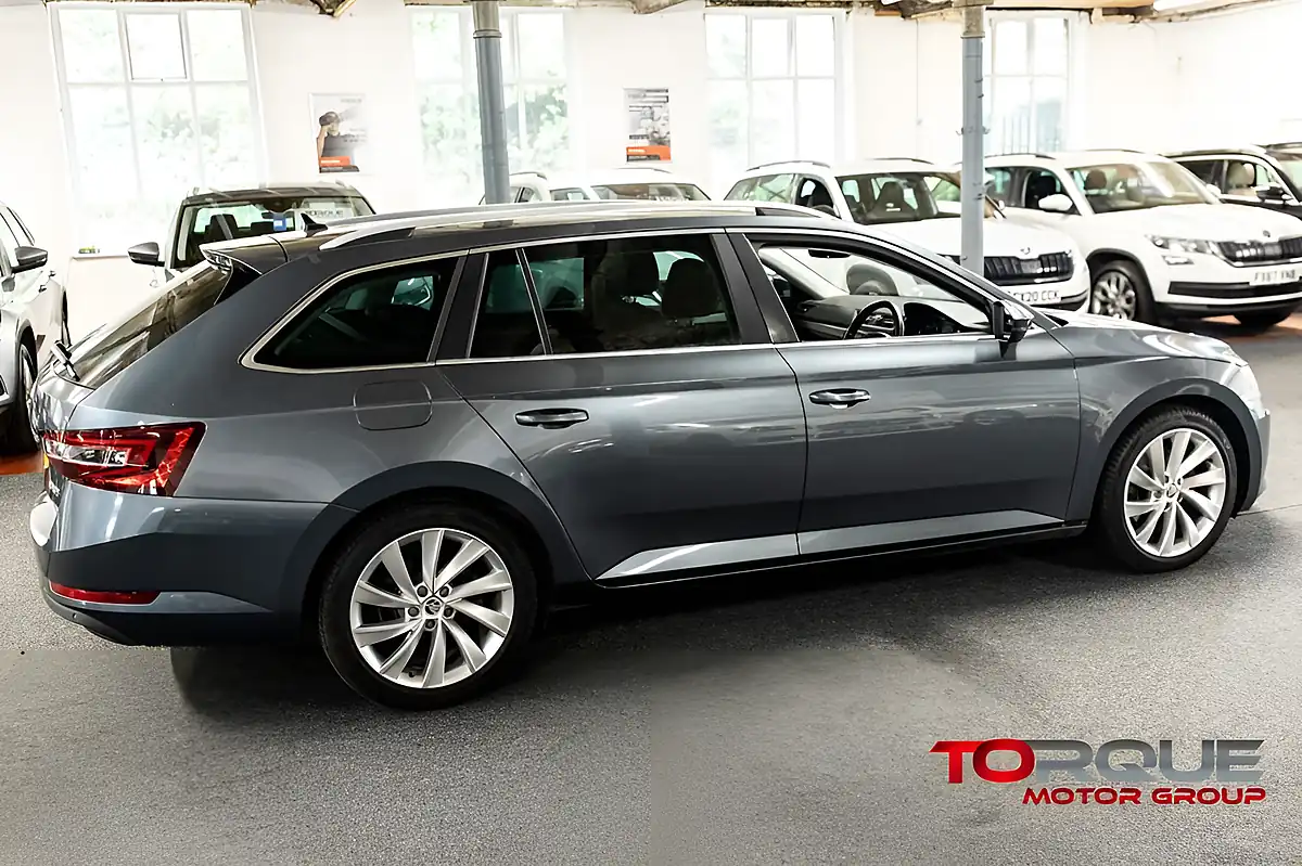 Used 2016 Skoda Superb Se L Executive Grey - Interior and Exterior details 13
