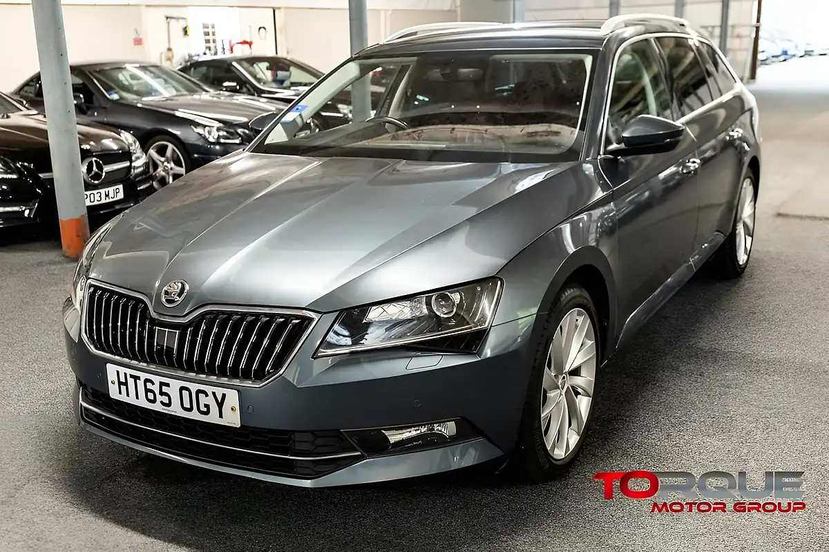 Used 2016 Skoda Superb Se L Executive Grey - Interior and Exterior details 9