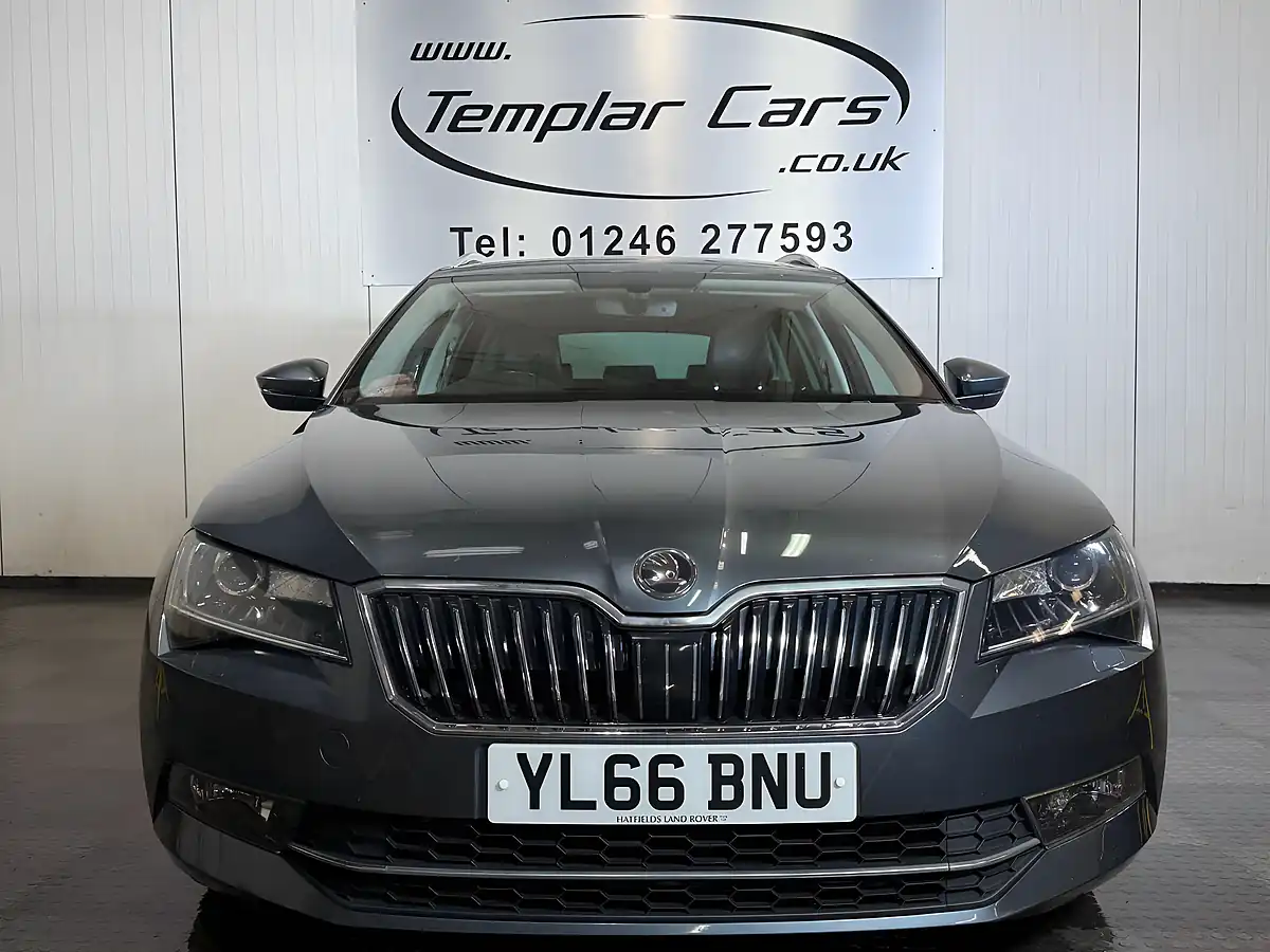 Used 2016 Skoda Superb Se L Executive Grey - Interior and Exterior details 4