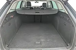 Used 2016 Skoda Superb Se L Executive Grey - Interior and Exterior details 17