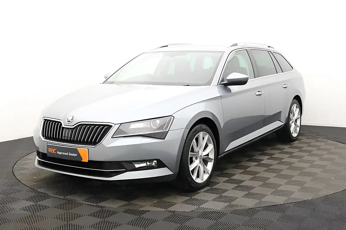 Used 2016 Skoda Superb Se L Executive Grey - Interior and Exterior details 6