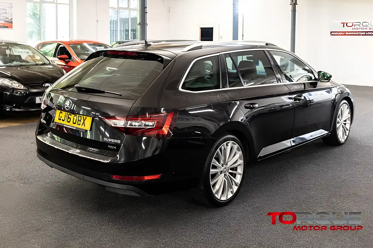 Used 2016 Skoda Superb Se L Executive Magic Black Metallic - Interior and Exterior details 11